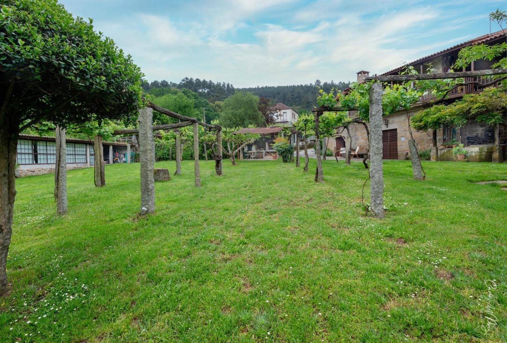 Alouminos Do Ribeiro Apartment Ourense Exterior foto